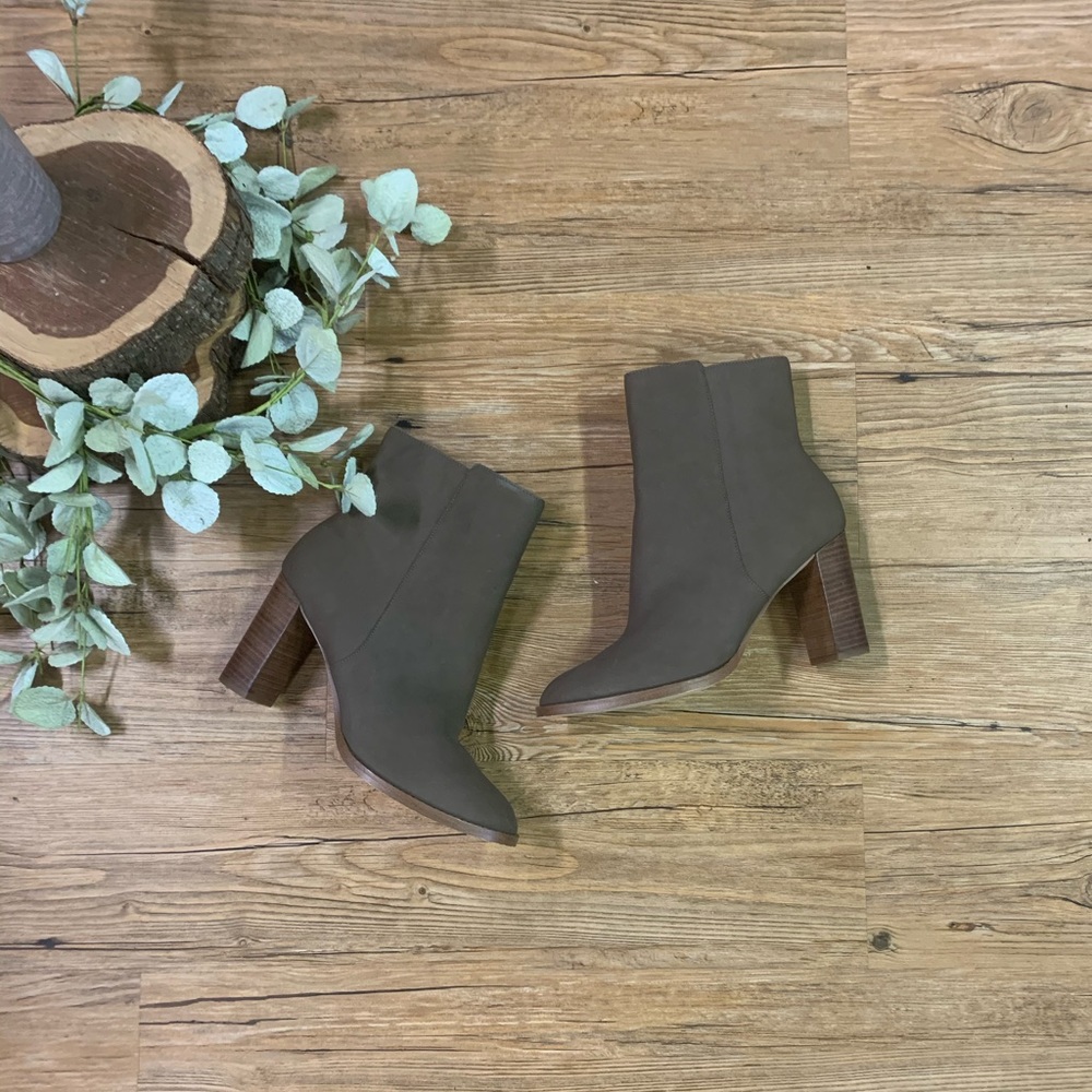Brand New NWOT block heel booties